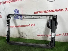 Рамка радиатора Mercedes GLA45 2016 A0995041418 X156 133.980