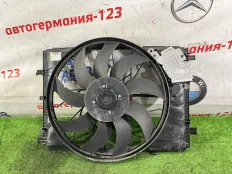 Диффузор радиатора Mercedes GLA45 2016 2129061002 X156 133.980