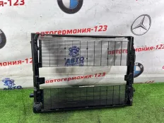 Рамка радиатора BMW 330e 2021 17118666836 G20 B48B20A