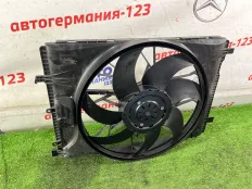 Диффузор радиатора Mercedes E300 2013 2049066802 W212 642.852