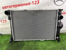 Радиатор Mercedes E300 2013 A2045003603 W212 642.852