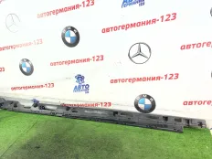 Кронштейн порога Mercedes ML350 2012 1666980127 W166 642.826, левый