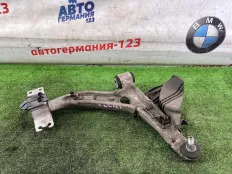Рычаг Mercedes GLA45 2016 1763330400 X156 133.980, передний правый