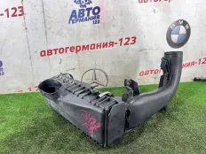 Корпус воздушного фильтра BMW X5 2016 8573869 F15 N57D30A