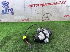 Вакуумник Mercedes E350e 2018 0004306232 W213 274.920