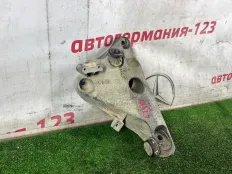 Кронштейн двигателя BMW X5 2016 6876283 F15 N57D30A, левый
