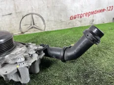 Помпа Mercedes V220 2016 6512008401 W447 651.950