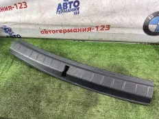 Накладка замка багажника BMW X1 2018 7331417 F48 B47C20A