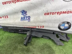 Уплотнитель крыла BMW X3 2018 7397491 G01 B47D20A, правый