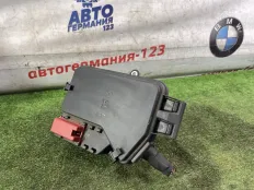 Корпус блока предохранителей Mercedes V220 2016 4475450069 W447 651.950