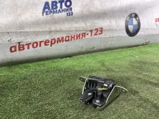 Замок двери багажника Mercedes GLA45 2016 0997400300 X156 133.980