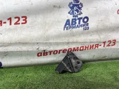 Кронштейн бампера Mercedes CLA180 2017 1178854000 X117 270.910, задний правый