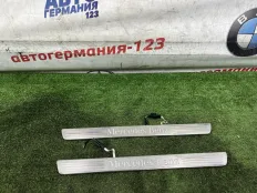 Накладка на порог Mercedes ML350 2012 1666801335 W166 642.826