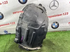 Подкрылок передняя часть Mercedes E350e 2018 2386901603 W213 274.920, передний правый