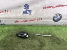 Доводчик двери багажника BMW X5 2015 7303443 F15 N57D30A