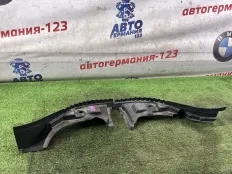 Накладка BMW X1 2018 7329401 F48 B47C20A