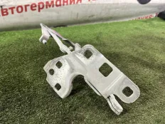 Петля капота Mercedes ML350 2012 1668800128 W166 642.826, правая