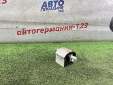 Подушка кпп Mercedes E350e 2018 2132403600 W213 274.920