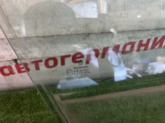 Стекло двери Mercedes C200 2010 A2047250210 W204 271.860, переднее правое