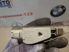 Повторитель в крыло BMW X5 2007 63137171008 E70 N52B30AF, правый