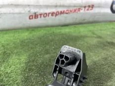Кронштейн радиатора Mercedes GLC250 2016 2535010520 X253 274.920