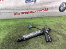 Амортизатор крышки багажника BMW 330e 2021 7430644 G20 B48B20A