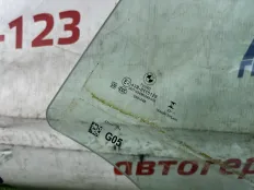 Стекло двери BMW X5 2023 G05 B58B30P, заднее левое