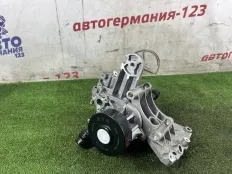 Помпа BMW X5 2023 9453667 G05 B58B30P