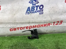 Кронштейн BMW 520d 2017 17118632136 G30 B47D20A