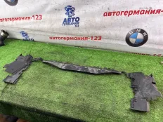 Дефлектор радиатора Mercedes E300 2013 A2125052930 W212 642.852