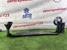 Дефлектор радиатора Mercedes A180 2018 2055050300 W177 282.914