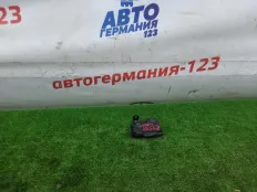 Замок капота Mercedes C220 2018 A2048703158 W205 651.921, левый