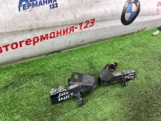 Кронштейн фары Mercedes C220 2017 2056203401 W205 651.921