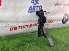 Педаль газа Mercedes ML350 2012 1663000004 W166 642.826