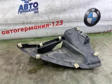 Пыльник BMW X5 2015 51717304046 F15 N57D30A, передний правый