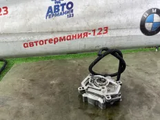 Вакуумник Mercedes GLA45 2016 1331800501 X156 133.980
