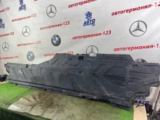 Защита антигравийная Mercedes E350e 2018 A2136801509 W213 274.920, правая