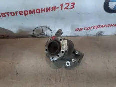 Ступица BMW 320 2006 31216793923 E90, передняя левая