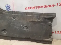 Защита антигравийная BMW 320 2006 51757059391 E90, левая