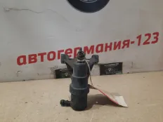 Форсунка омывателя фар BMW 750 2006 61677137402 E65 N62B48B, передняя правая