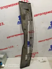 Решетка воздухозаборника BMW X5 2004 64318409048 E53