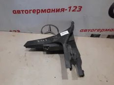 Кронштейн крыла BMW X5 2007 51657157984 E70, правый