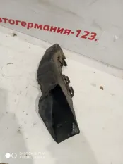 Воздуховод BMW 335 2006 51717161438 E92 N54B30A, правый