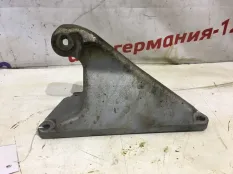 Кронштейн BMW X3 2006 22113417661 E83 N52B25