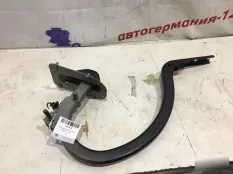 Петля крышки багажника BMW 523 2011 41627204237 F10