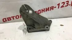 Кронштейн двигателя BMW 645 2007 22116761113 E63 N62B44A