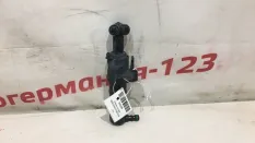 Форсунка омывателя фар Mercedes C200 2011 A2048600347 W204, левая