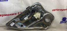 Стеклоподъемник Mercedes C180 2011 A2127301779 W204 271.820, задний левый