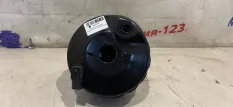 Вакуумник тормозной Mercedes C180 2011 A2044302730 W204 271.820