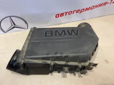 Корпус воздушного фильтра BMW X5 2007 13717548885 E70 N52B30AF
